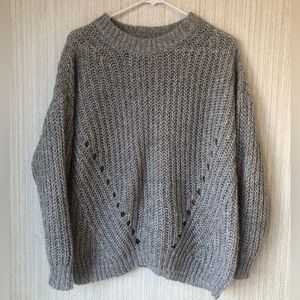 American Eagle knit oversized grey sweater crew neck size small